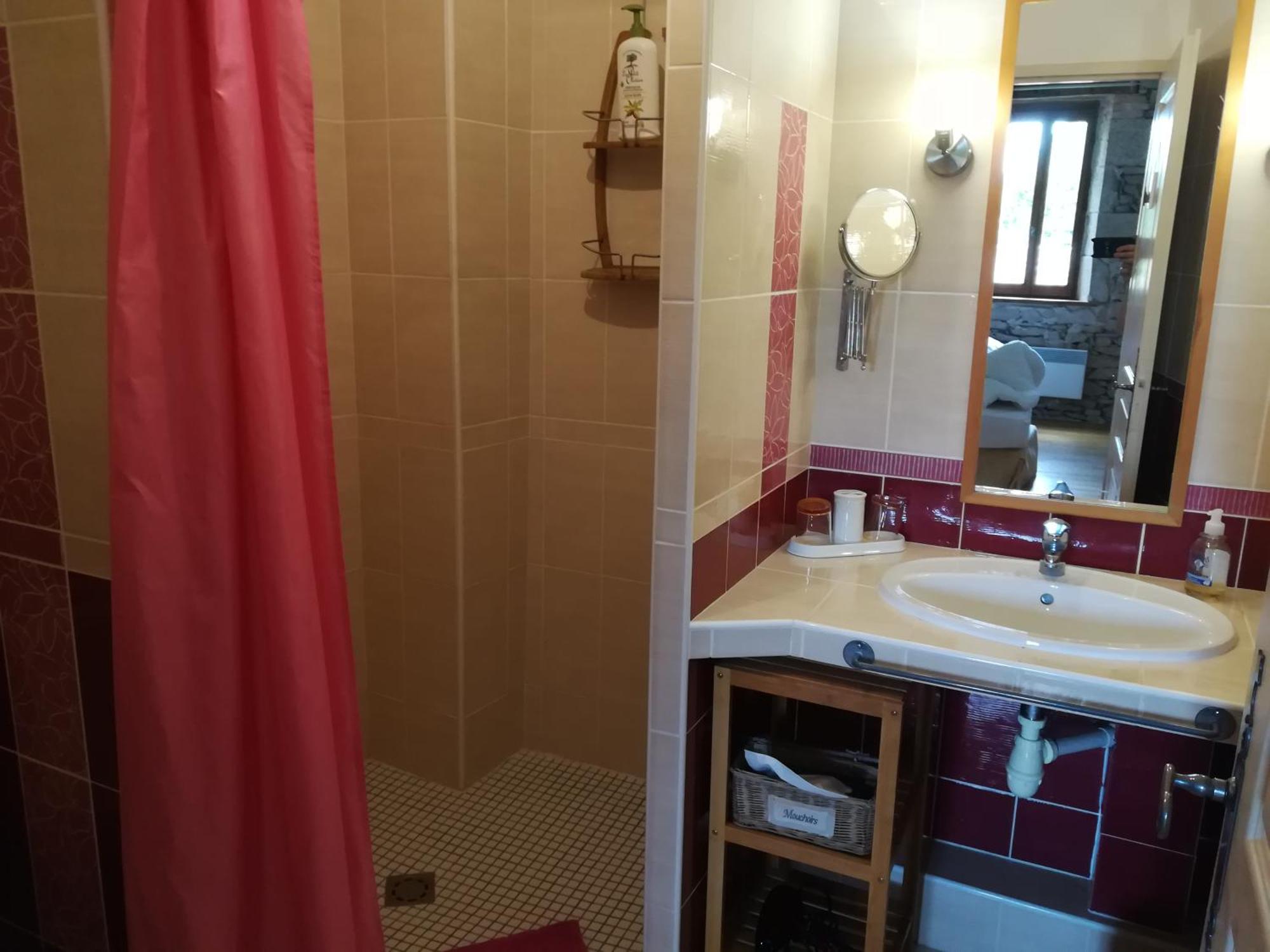 ホテル La Camiranaise 部屋 写真